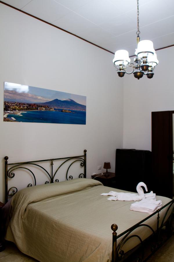 I Sorrisi Di Napoli Bed & Breakfast Bagian luar foto