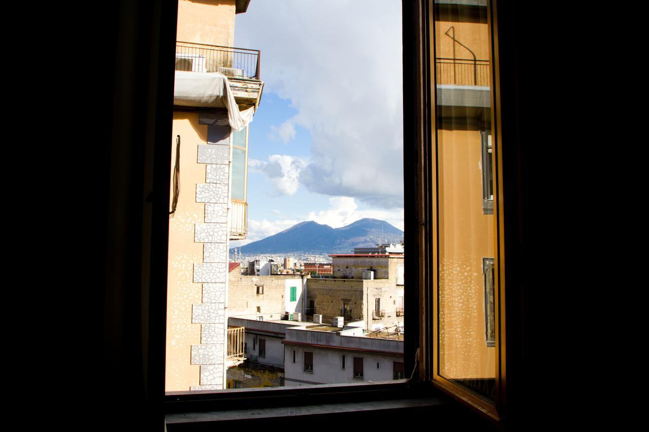 I Sorrisi Di Napoli Bed & Breakfast Bagian luar foto