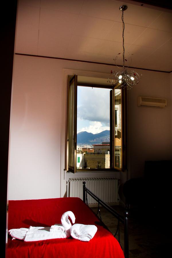 I Sorrisi Di Napoli Bed & Breakfast Bagian luar foto