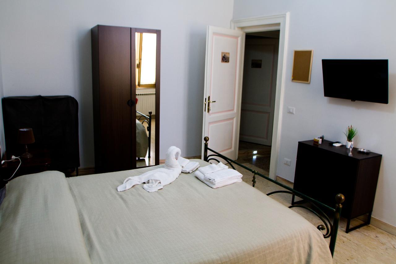 I Sorrisi Di Napoli Bed & Breakfast Bagian luar foto