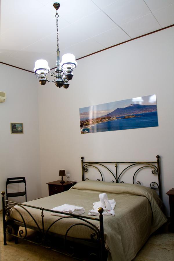 I Sorrisi Di Napoli Bed & Breakfast Bagian luar foto