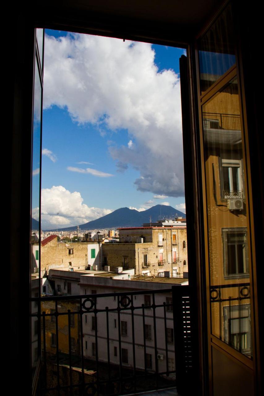 I Sorrisi Di Napoli Bed & Breakfast Bagian luar foto